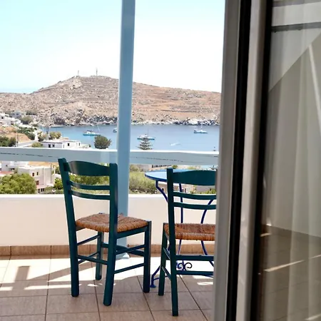 Lejlighed View & Chill Syros Vári
